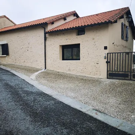 Le De Fayolle Montrem